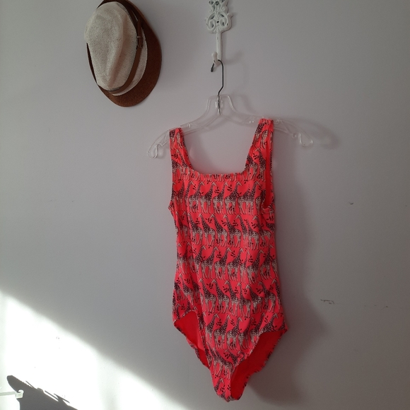 GAP Other - Gap Fun Giraffe Bathing Suit